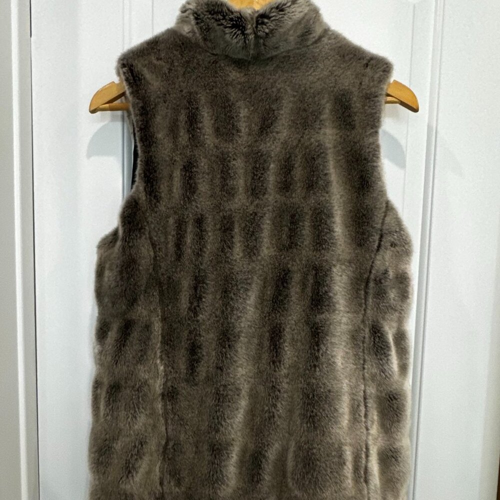 Donna Salyers Fabulous Furs Mink in Taupe NWOT XS - Picture 5 of 9